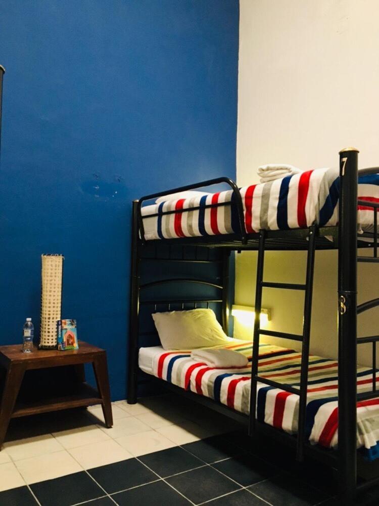 Hostal De Maria Guadalajara Ngoại thất bức ảnh